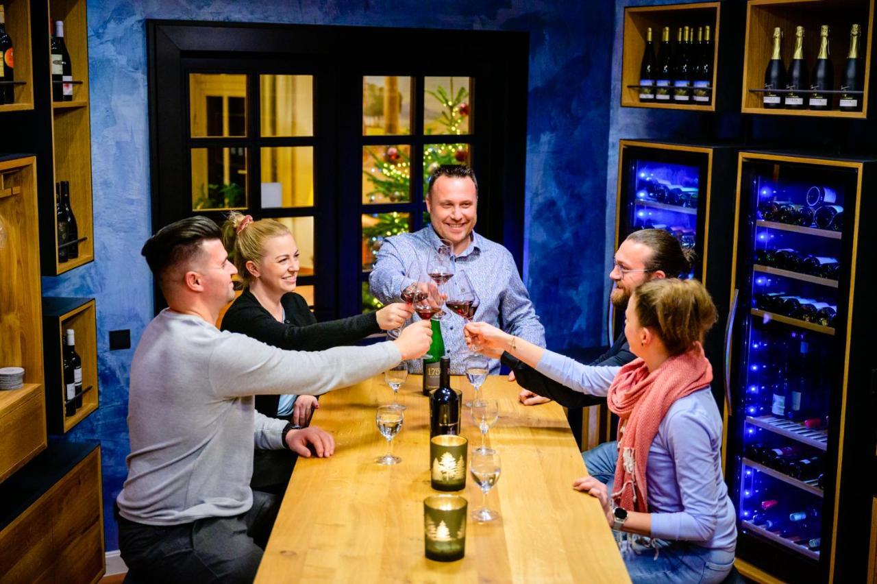 Best Western Wein- Und Parkhotel Нирштайн Экстерьер фото