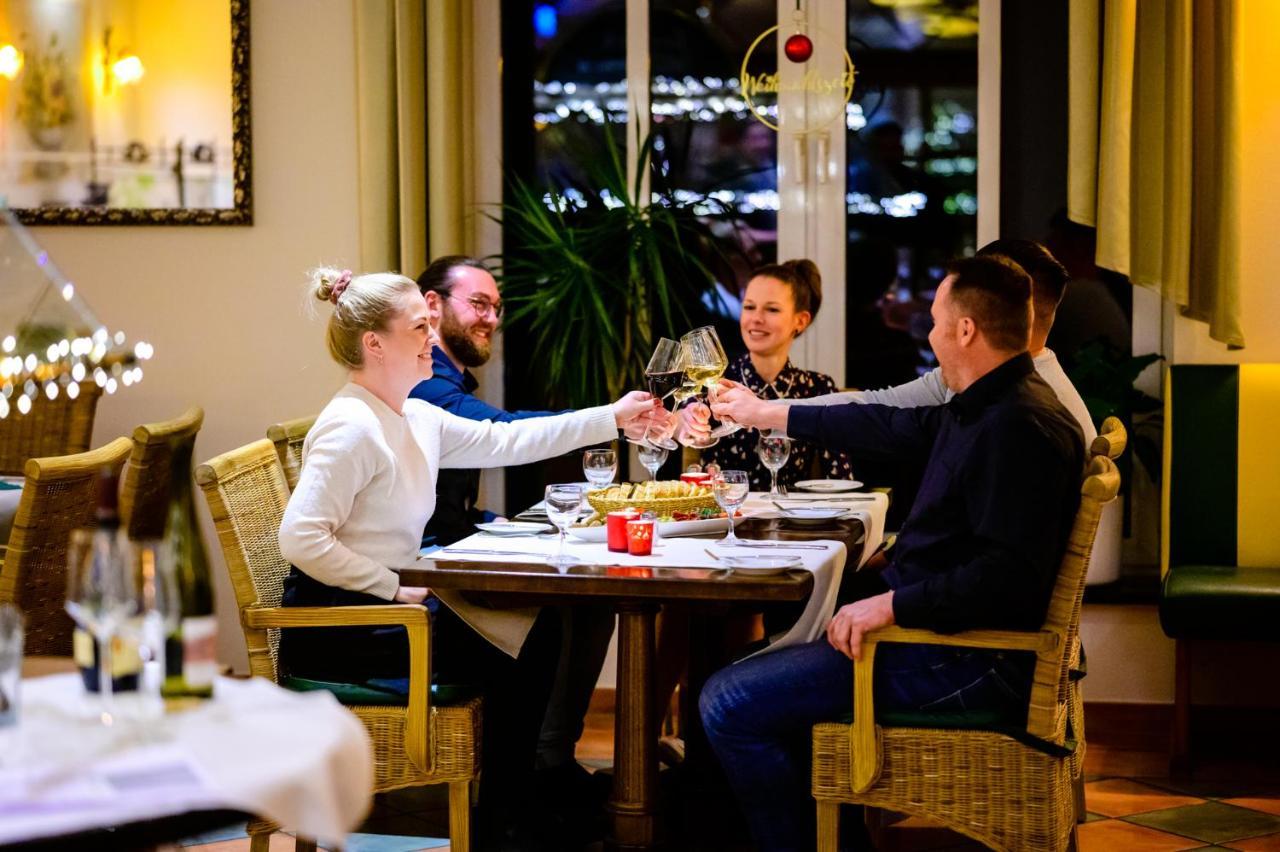 Best Western Wein- Und Parkhotel Нирштайн Экстерьер фото