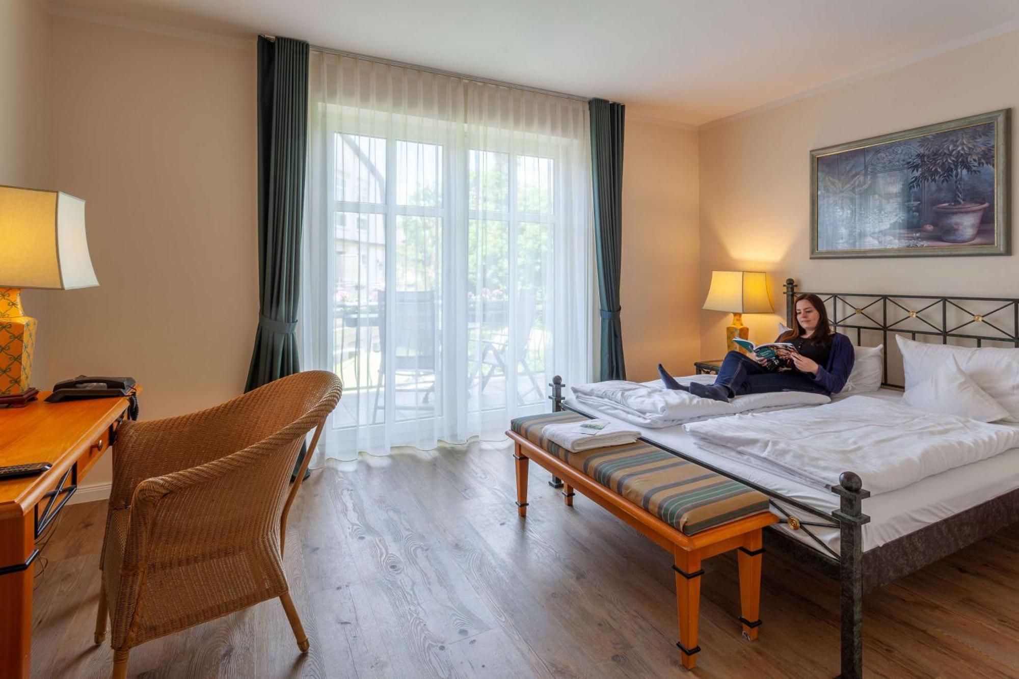 Best Western Wein- Und Parkhotel Нирштайн Экстерьер фото